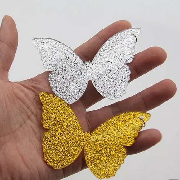 Oversized butterfly acrylic earrings - Picture 2 of 4